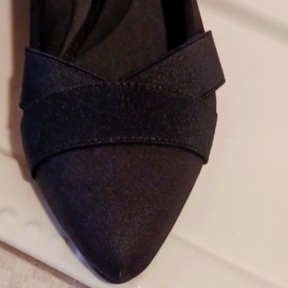 Elegant Anne Klein ⚜️ Flex Black Slip On Flats 10 - Picture 13 of 15